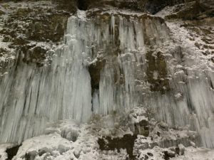 白川氷柱群ライトアップに行ってみた。様子と感想