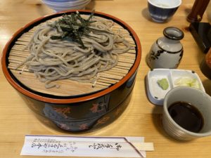 木曽福島の蕎麦屋「くるまや本店」に行ってみた。様子と感想