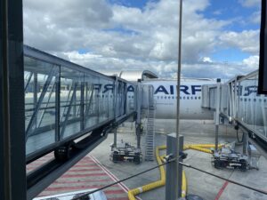 2024年ガーナ滞在記〜アクラからアムステルダム、パリ経由で帰国〜