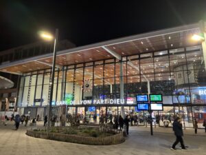 フランス・スペイン旅行記9日目(後編)〜TGVでリヨンからパリへ〜