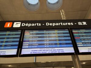 フランス・スペイン旅行記14日目〜さよならパリ。路線バスで空港へ〜